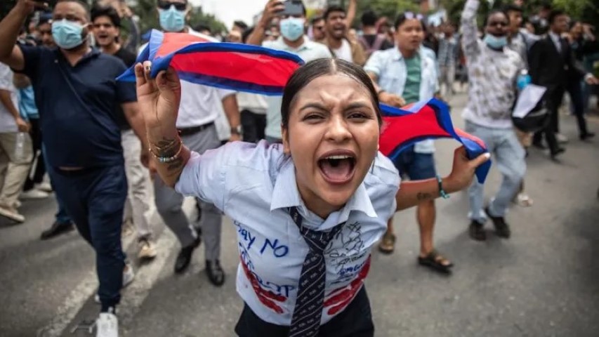 নেপালের তরুণদের নতুন সংবিধান ও তিন দশকের লুটের বিচার দাবি